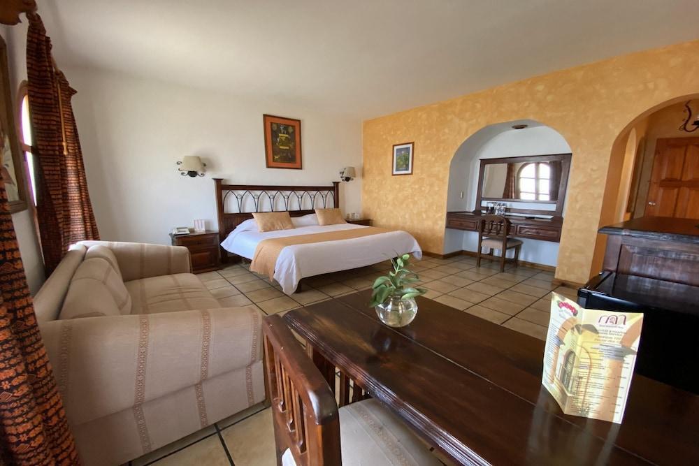 Hotel Rincon Del Arco Сан-Кристобаль-де-Ла-Касас Экстерьер фото