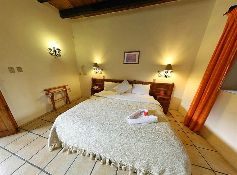 Hotel Rincon Del Arco Сан-Кристобаль-де-Ла-Касас Экстерьер фото